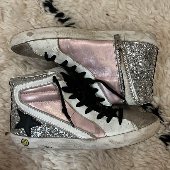 LIMITED EDITION Golden Goose sneakers - Picture 2 of 3